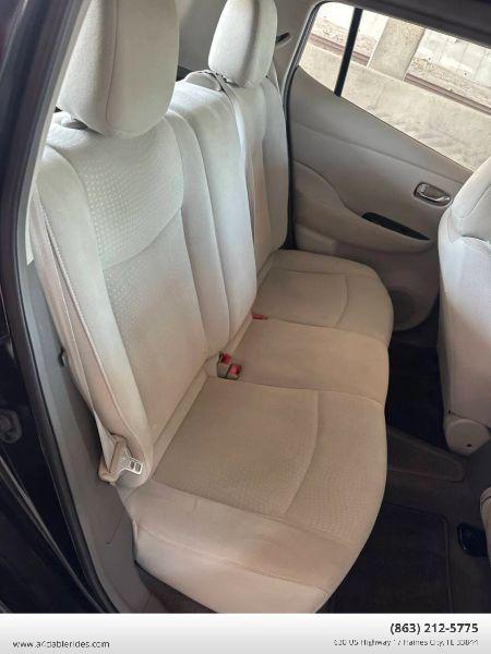2011 Nissan LEAF SL