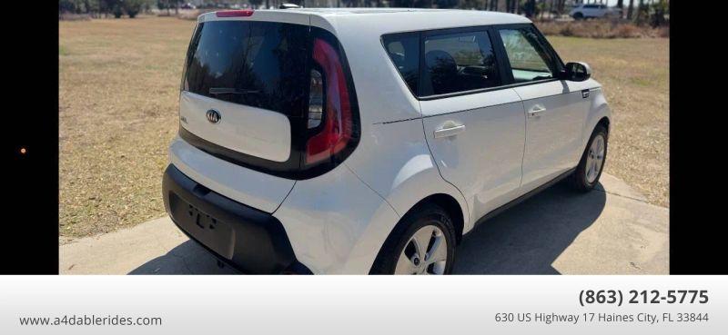 2016 Kia Soul Base