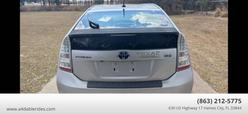 2010 Toyota Prius II