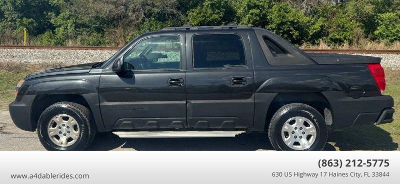 2003 Chevrolet Avalanche Base