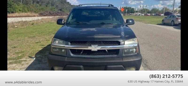 2003 Chevrolet Avalanche Base