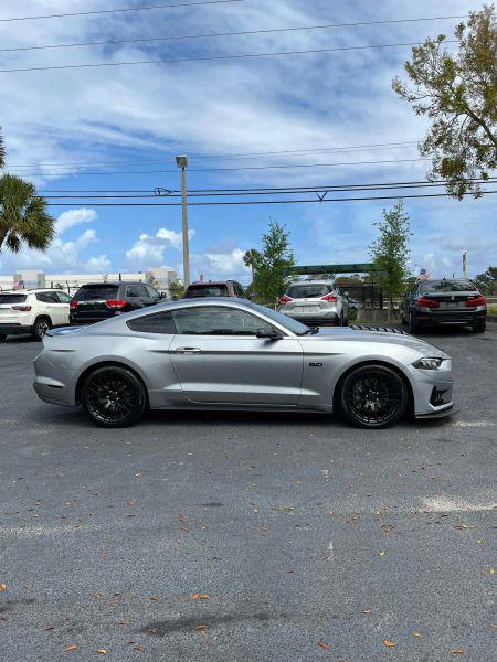 2021 Ford Mustang GT Fastback