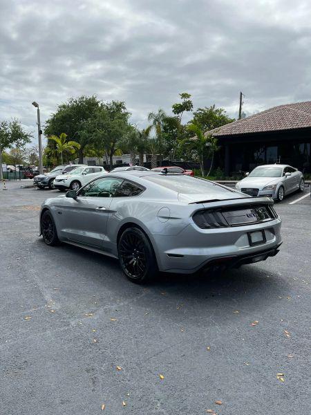 2021 Ford Mustang GT Fastback