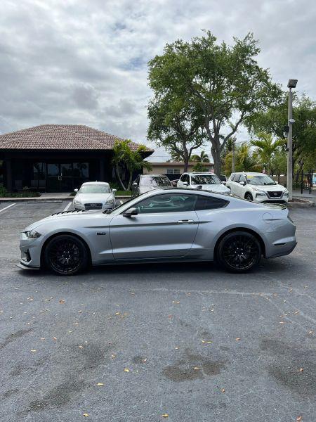 2021 Ford Mustang GT Fastback