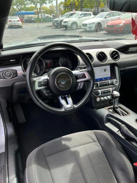 2021 Ford Mustang GT Fastback