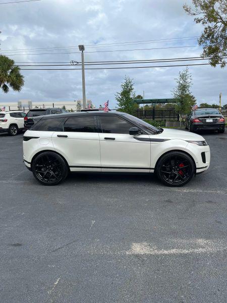 2020 Land Rover Range Rover Evoque SE