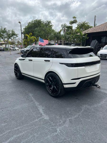 2020 Land Rover Range Rover Evoque SE