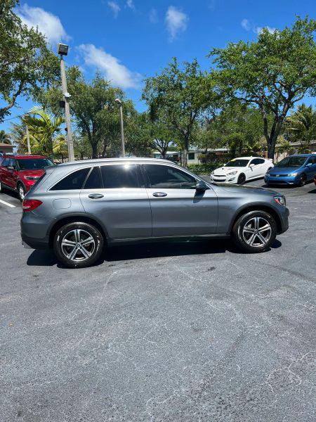 2017 Mercedes-Benz GLC 4MATIC