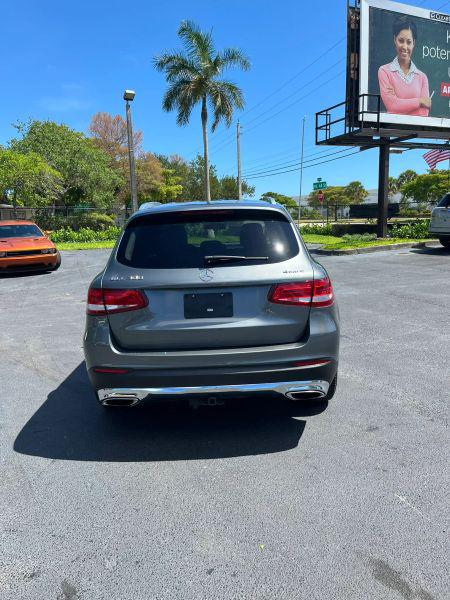 2017 Mercedes-Benz GLC 4MATIC