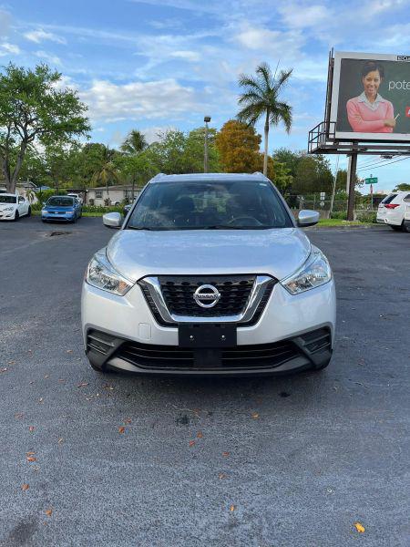 2020 Nissan Kicks SV Xtronic CVT