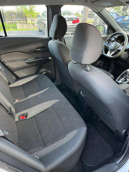 2020 Nissan Kicks SV Xtronic CVT