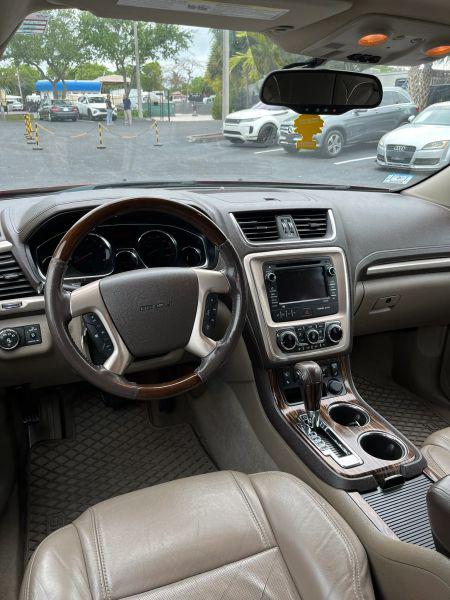 2013 GMC Acadia Denali
