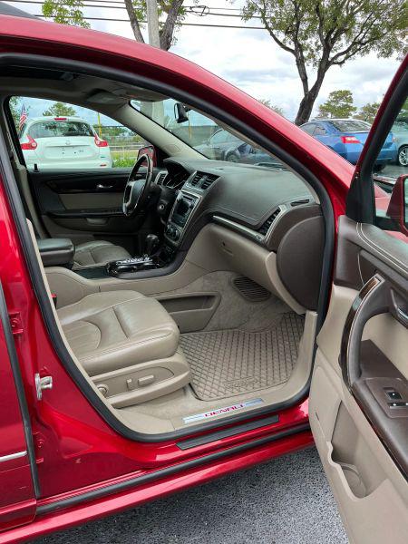 2013 GMC Acadia Denali