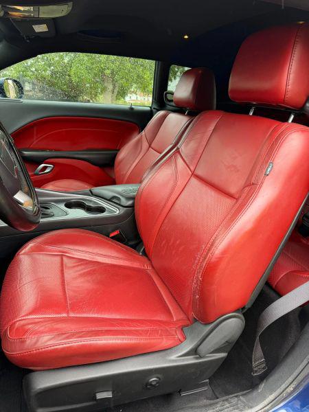 2016 Dodge Challenger SXT Plus