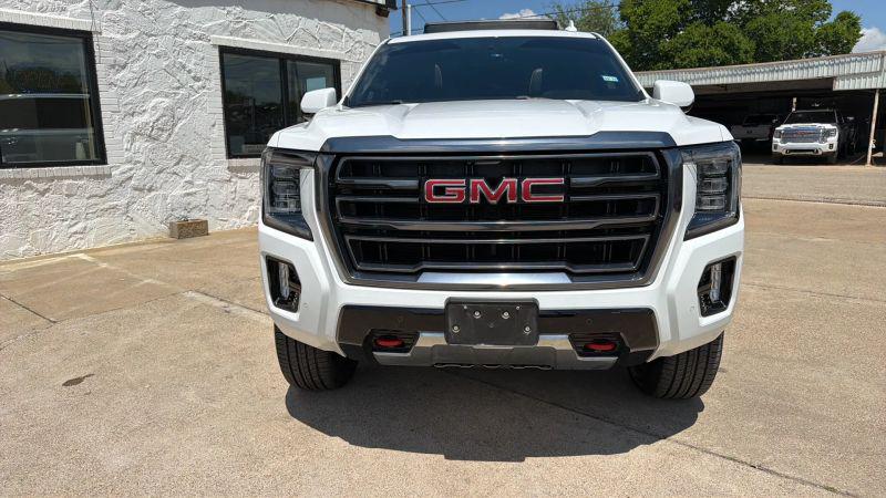 2022 GMC Yukon 4WD AT4