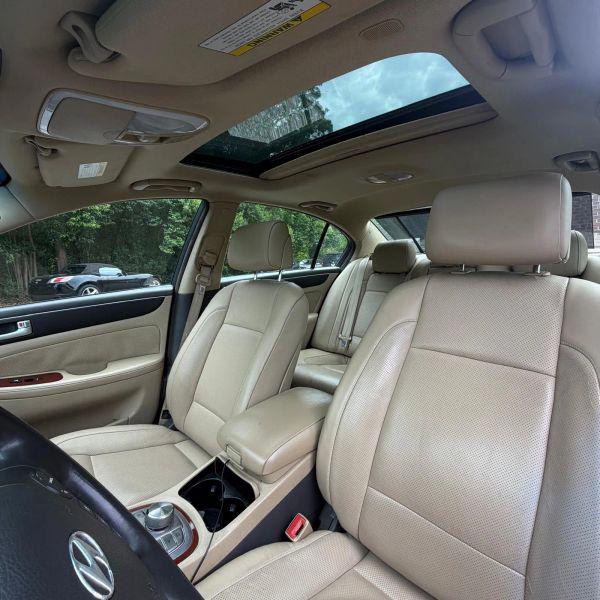 2012 Hyundai Genesis 3.8