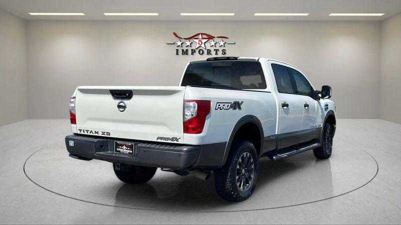 2017 Nissan Titan XD PRO-4X Diesel