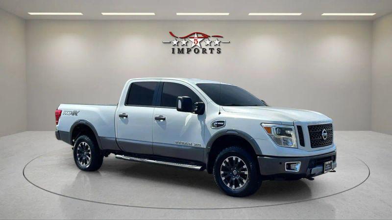 2017 Nissan Titan XD PRO-4X Diesel