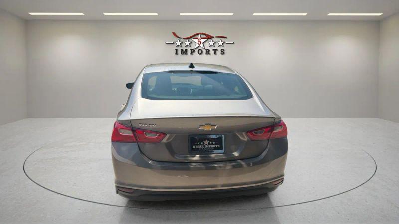 2023 Chevrolet Malibu FWD 1FL