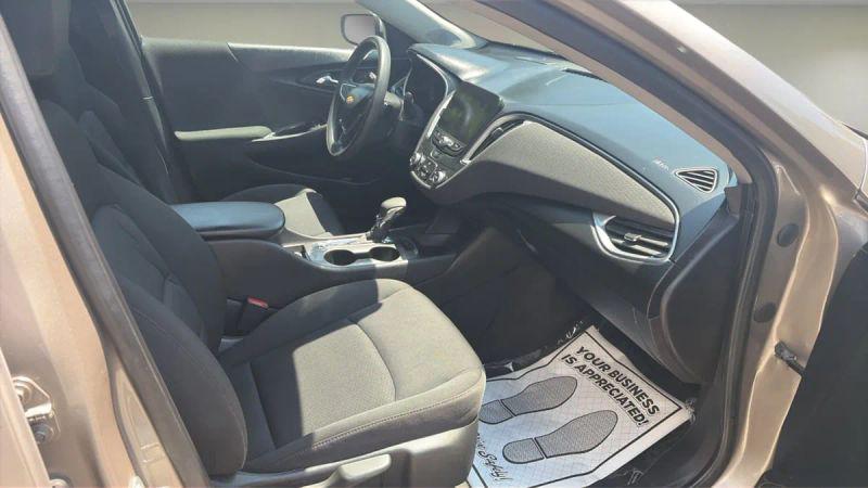 2023 Chevrolet Malibu FWD 1FL