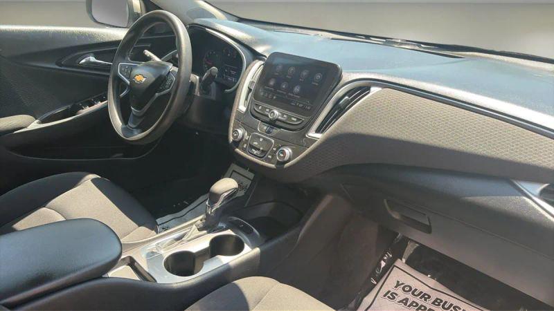2023 Chevrolet Malibu FWD 1FL