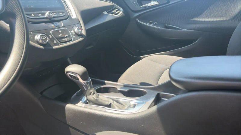 2023 Chevrolet Malibu FWD 1FL