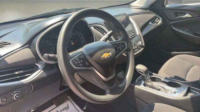 2023 Chevrolet Malibu FWD 1FL