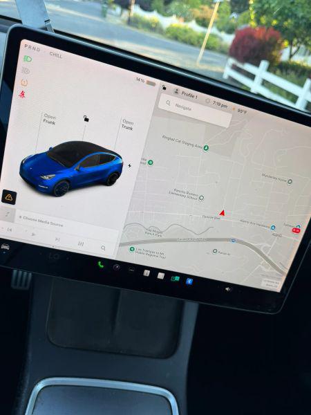2022 Tesla Model Y Performance Dual Motor All-Wheel Drive