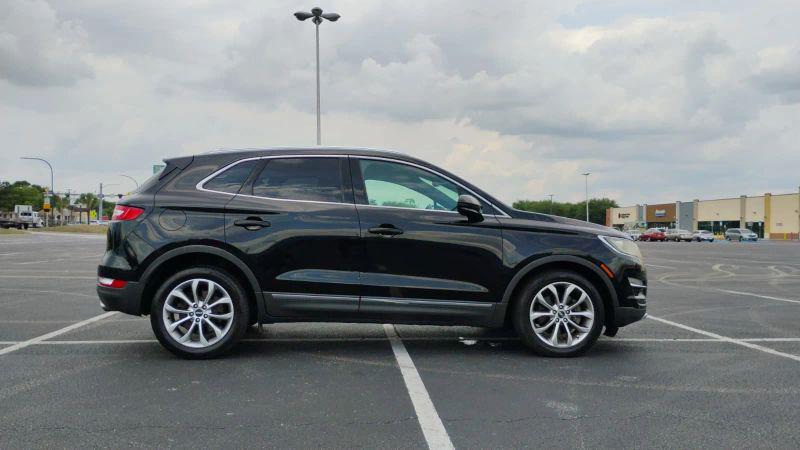 2017 Lincoln MKC Select