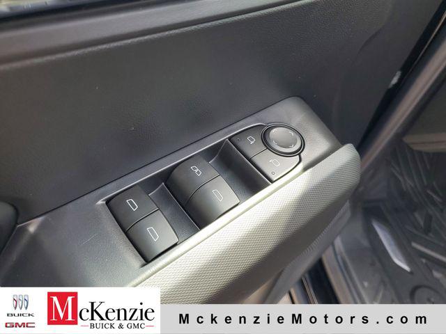 2026 GMC Canyon Elevation, RWD