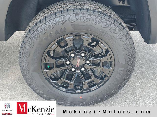 2026 GMC Canyon Elevation, RWD