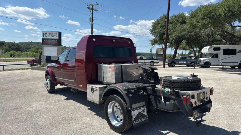 2024 Ram 5500 Tradesman/SLT/Laramie/Limited