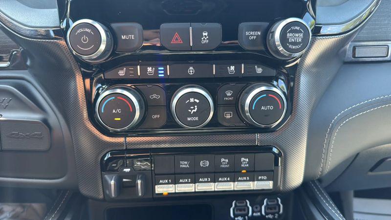 2024 Ram 5500 Tradesman/SLT/Laramie/Limited