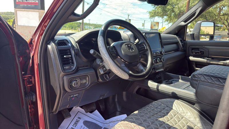 2024 Ram 5500 Tradesman/SLT/Laramie/Limited