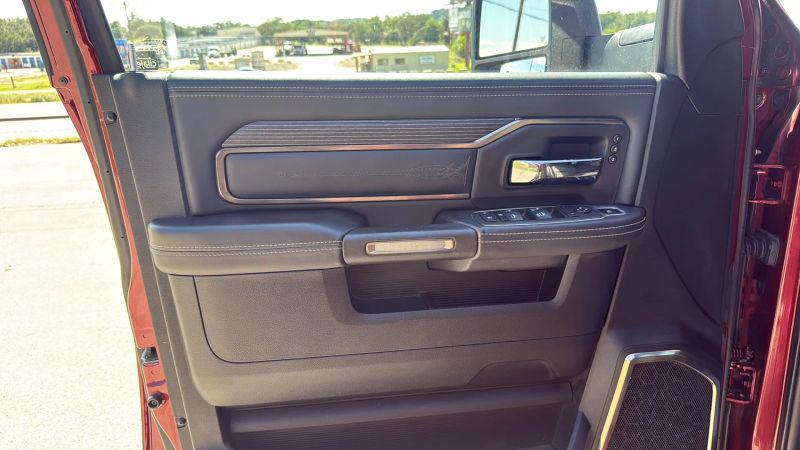 2024 Ram 5500 Tradesman/SLT/Laramie/Limited