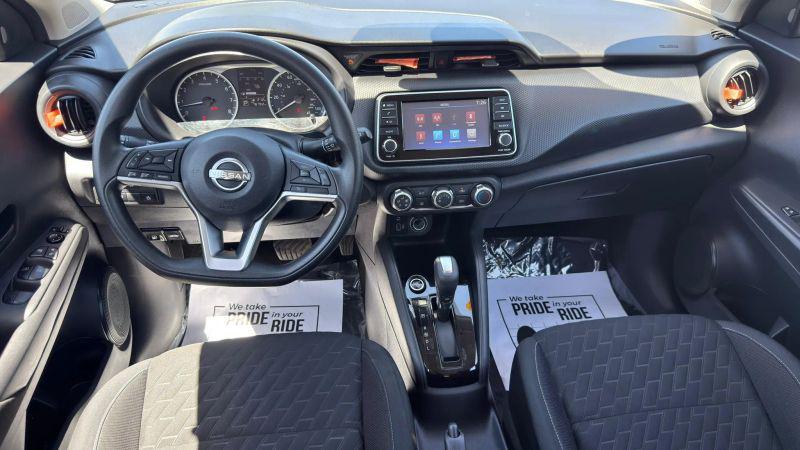 2022 Nissan Kicks S Xtronic CVT