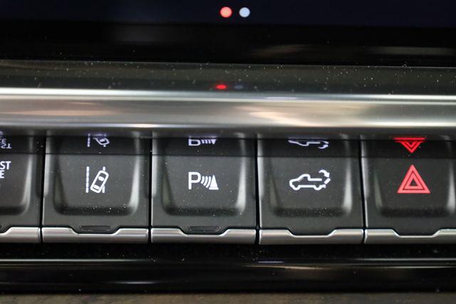 2026 GMC Sierra 2500HD Crew Cab, Standard Bed, SLT, 4WD
