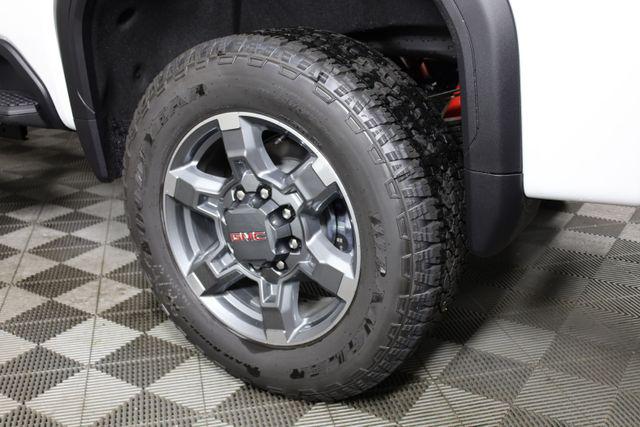 2026 GMC Sierra 2500HD Crew Cab, Standard Bed, SLT, 4WD