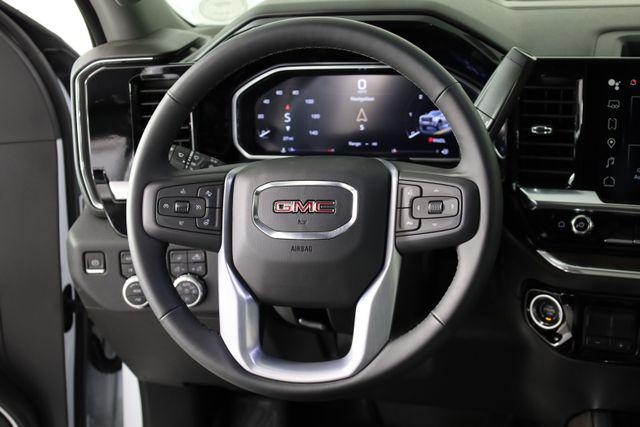 2026 GMC Sierra 2500HD Crew Cab, Standard Bed, SLT, 4WD