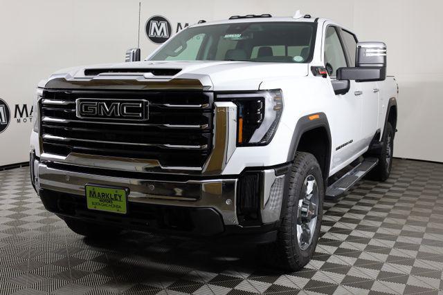 2026 GMC Sierra 2500HD Crew Cab, Standard Bed, SLT, 4WD