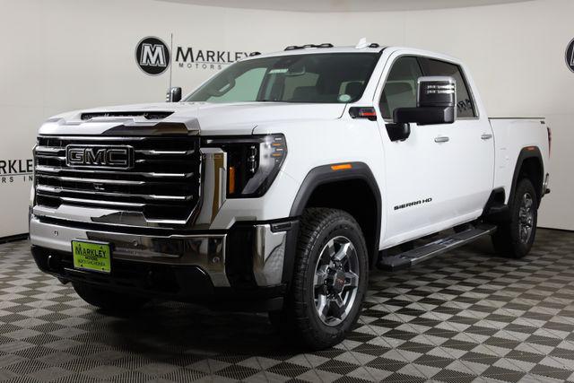 2026 GMC Sierra 2500HD Crew Cab, Standard Bed, SLT, 4WD