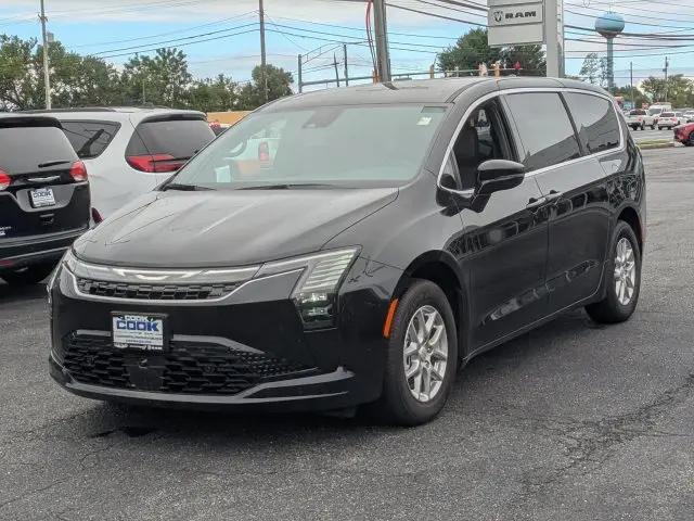 2027 Chrysler Pacifica Select for sale in Aberdeen, MD