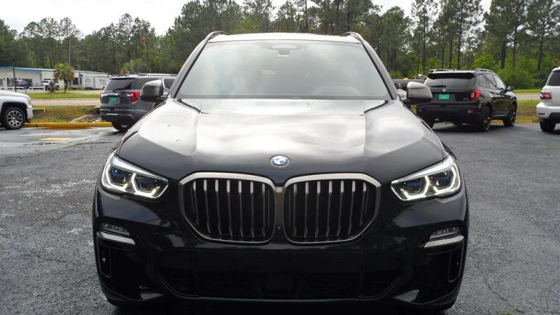2020 BMW X5 M50i