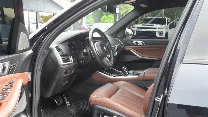 2020 BMW X5 M50i