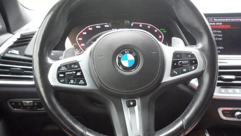 2020 BMW X5 M50i