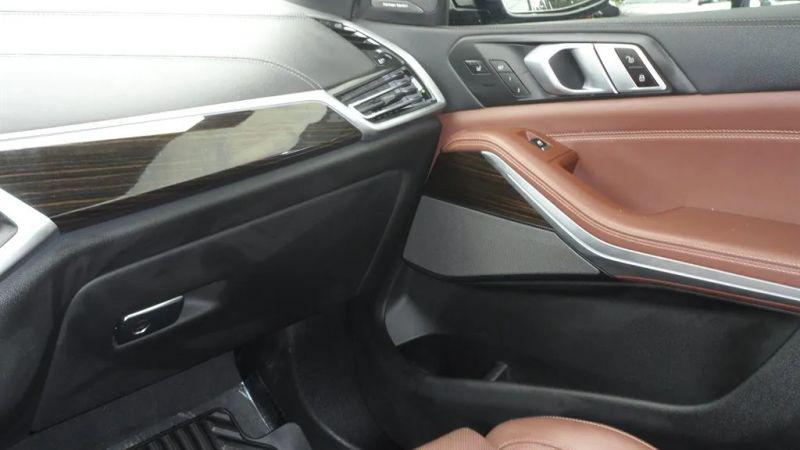 2020 BMW X5 M50i