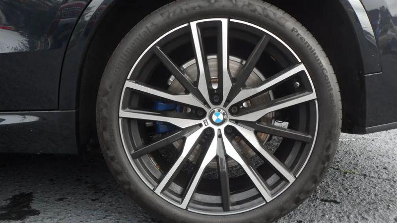 2020 BMW X5 M50i
