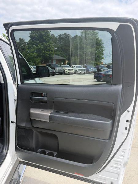 2012 Toyota Tundra Grade 5.7L V8
