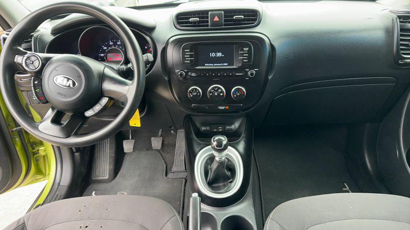 2017 Kia Soul Base