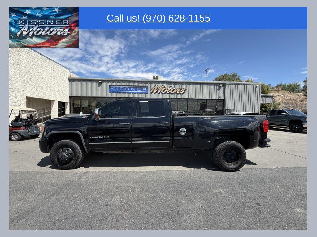2016 GMC Sierra 4WD Crew Cab Long Box Denali's photo
